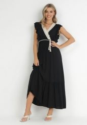 Czarna Sukienka Lasthusa. Czarne sukienki damskie Born2be, bez wzorów, z koronki, boho, bez ramiączek. Za 149.99 zł.