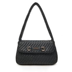 Torebka Guess. Czarne torebki klasyczne damskie Guess, bez dodatków. Za 369.99 zł.