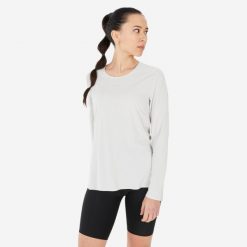 Koszulka turystyczna damska z długim rękawem Quechua MH500. Brązowe bluzki damskie QUECHUA, xl, bez wzorów, z materiału, bez kołnierzyka, bez ramiączek. Za 79.99 zł.