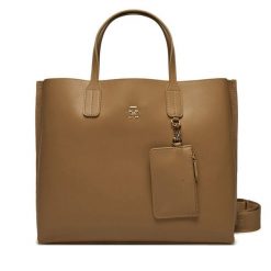 Torebka Tommy Hilfiger. Brązowe torebki klasyczne damskie Tommy Hilfiger, bez dodatków. Za 539.99 zł.