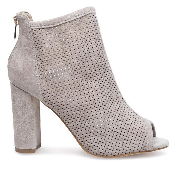 Botki Sergio Bardi. Brązowe botki damskie Sergio Bardi, bez obcasa, na słupku, bez zapięcia. Za 209.99 zł.