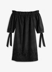 Bawełniana sukienka z odkrytymi ramionami i ażurowym haftem. Czarne sukienki damskie bonprix, w ażurowe wzory, z bawełny, bez ramiączek. Za 124.99 zł.