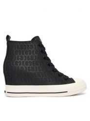 Guess Trampki FLTSUN FAL12 Czarny. Czarne trampki damskie Guess, z aplikacjami, z materiału, bez zapięcia. Za 494.99 zł.