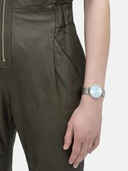 Liebeskind Zegarek kwarcowy w kolorze srebrno-błękitnym rozmiar: onesize. Szare, analogowe zegarki damskie Liebeskind, ze stali. Za 282.99 zł.