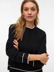 Vero Moda Sweter w kolorze czarnym rozmiar: S. Czarne swetry klasyczne damskie Vero Moda, s, z materiału, bez kołnierzyka. Za 100.99 zł.