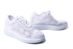 ARTIKER RELAKS 50C1115 white, półbuty letnie damskie. Białe półbuty damskie Artiker Relaks, na lato, bez wzorów, bez obcasa, na koturnie, bez zapięcia. Za 115.43 zł.