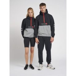 Kurtka błyskawiczna Hummel hmllgc musa wov. Czarne kurtki damskie Hummel, xs, bez wzorów, bez kaptura. Za 297.65 zł.