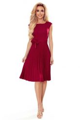 Elegancka Sukienka z Plisowanym Dołem - Bordowa. Czerwone sukienki damskie NUMOCO, bez wzorów, z elastanu, eleganckie, bez ramiączek. Za 291.90 zł.