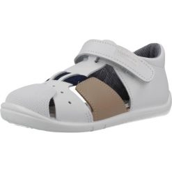 Sandały TITANITOS L500 CRISTIAN Biały. Białe sandały damskie TITANITOS, bez wzorów, ze skóry, bez obcasa, bez zapięcia. Za 186.99 zł.