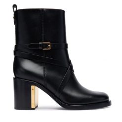 Botki Elisabetta Franchi. Czarne botki damskie Elisabetta Franchi, bez obcasa, na słupku, bez zapięcia. Za 4,079.00 zł.