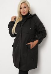 Czarna Kurtka Taliowana Daiellea. Czarne kurtki damskie Born2be, xl, bez wzorów, z materiału, bez kaptura. Za 379.99 zł.