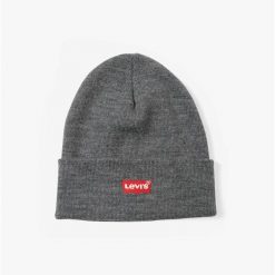 Czapka beanie Levi's szara klasyczna z logo. Szare czapki damskie Levi's, na zimę, bez wzorów. Za 106.00 zł.