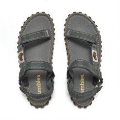 Sandały GUMBIES TRACKER SANDALS UNISEX. Szare sandały damskie Gumbies, bez wzorów, bez obcasa, bez zapięcia. Za 135.99 zł.