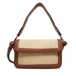 Torebka DeeZee. Brązowe listonoszki damskie DeeZee, bez wzorów, bez dodatków. Za 89.99 zł.