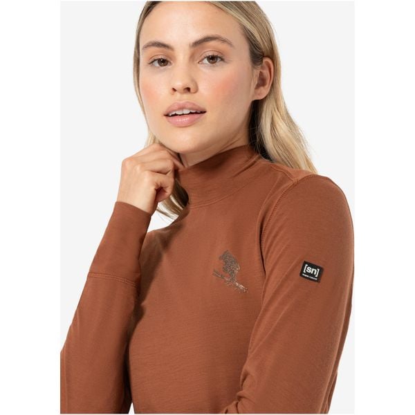 Koszulka termoaktywna z długim rękawem i półgolfem damska SUPER.NATURAL. Brązowe koszulki damskie super.natural, xs, bez wzorów, bez kołnierzyka, bez ramiączek. W wyprzedaży za 229.99 zł.