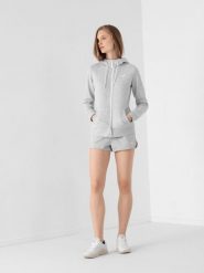 4F Spodenki dresowe damskie S. Szare szorty damskie 4F, bez wzorów, z bawełny. W wyprzedaży za 29.99 zł.