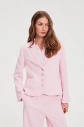 Jednorzędowa marynarka różowa. Czerwone marynarki i żakiety damskie MOODO, l, bez wzorów, z elastanu. Za 199.99 zł.