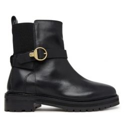 Botki Barbour. Czarne botki damskie Barbour, bez obcasa, na płaskiej podeszwie, bez zapięcia. Za 1,099.00 zł.