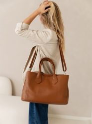 Lia Biassoni Skórzany shopper bag w kolorze jasnobrązowym - 42 x 29 x 15 cm rozmiar: onesize. Brązowe shopper bag Lia Biassoni, bez wzorów, z materiału, przez ramię, bez dodatków. Za 391.99 zł.