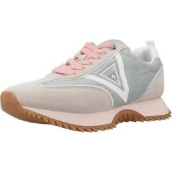 Buty GUESS FLTBAI SUE12 Zielony. Zielone obuwie trekkingowe damskie Guess, ze skóry, bez zapięcia. Za 510.09 zł.