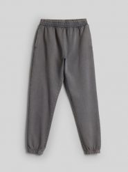 4F Spodnie dresowe joggery damskie - szare L. Szare spodnie dresowe damskie 4F, l, bez wzorów, z dresówki. Za 149.99 zł.