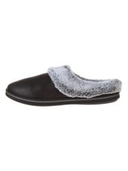 Skechers Kapcie "Cozy Campfire" w kolorze czarnym rozmiar: 37. Czarne kapcie damskie Skechers, z materiału. Za 100.99 zł.