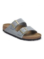 Birkenstock Skórzane klapki "Arizona" w kolorze błękitnym rozmiar: 41. Niebieskie klapki damskie Birkenstock, bez wzorów, z otwartym noskiem, bez obcasa, bez zapięcia. Za 434.95 zł.