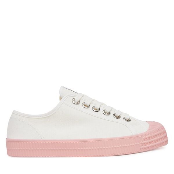 Trampki Novesta. Białe trampki damskie Novesta, bez wzorów, bez zapięcia. Za 189.99 zł.