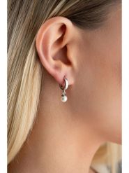 Heliophilia Srebrne kolczyki-kreole z perłami rozmiar: onesize. Białe kolczyki damskie Heliophilia, z perłą, srebrne. Za 109.52 zł.