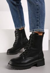 Czarne Sznurowane Botki Workery na Grubej Podeszwie z Tłoczeniami Tarenda. Czarne botki damskie Born2be, z jeansu, eleganckie, bez obcasa, na płaskiej podeszwie, bez zapięcia. Za 149.99 zł.