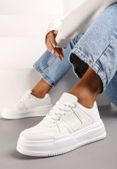 Białe Sportowe Sneakersy na Grubej Podeszwie z Wiązaniem Mintellia. Białe obuwie sportowe casual damskie Renee, z jeansu, bez zapięcia. Za 79.99 zł.