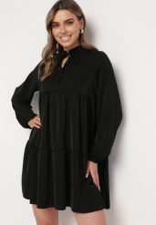 Czarna Rozkloszowana Sukienka z Falbanką Uxaria. Czarne sukienki damskie Born2be, z aplikacjami, eleganckie, bez ramiączek. W wyprzedaży za 84.99 zł.