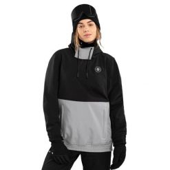 Damska kurtka snowboardowa Sporty zimowe Siroko W1-W Boardslide. Czarne kurtki damskie SIROKO, na zimę, bez wzorów, z softshellu, bez kaptura. W wyprzedaży za 337.00 zł.