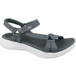 Sandały damskie, Skechers On The Go 600. Szare sandały damskie Skechers, bez wzorów, z materiału, bez obcasa, bez zapięcia. Za 229.99 zł.