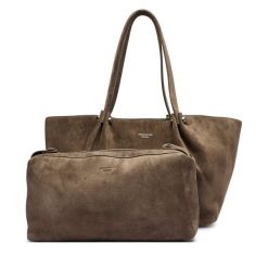 Torebka Weekend Max Mara. Brązowe torebki klasyczne damskie Weekend Max Mara, bez dodatków. Za 2,729.00 zł.