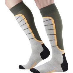 Skarpetki Monnet Hunting Silver. Zielone skarpetki damskie MONNET, bez wzorów. Za 243.50 zł.