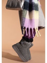 Gooce Skórzane botki zimowe "Crestone" w kolorze szarym rozmiar: 41. Szare botki damskie Gooce, na zimę, ze skóry, bez obcasa, na platformie, bez zapięcia. Za 217.99 zł.