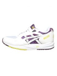 Asics Sneakersy "Gel Saga" w kolorze białym rozmiar: 37,5. Białe obuwie sportowe damskie Asics, z materiału, bez zapięcia. Za 215.45 zł.
