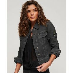 Damska krótka kurtka dżinsowa Superdry Workwear St Tropez. Szare kurtki damskie Superdry, bez wzorów, bez kaptura. Za 664.25 zł.