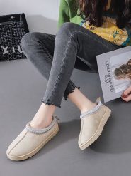 C'M Botki w kolorze kremowym rozmiar: 39. Brązowe botki damskie C'M, bez obcasa, bez zapięcia. Za 117.99 zł.