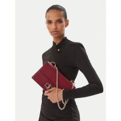 Torebka Furla. Czerwone torebki klasyczne damskie Furla, bez dodatków. Za 1,709.00 zł.