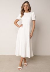 Biała Elegancka Sukienka VICES o Rozkloszowanym Kroju z Krótkim Rękawem Aezith. Białe sukienki damskie Born2be, bez wzorów, eleganckie, bez ramiączek. Za 219.99 zł.