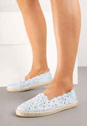 Jasnoniebieskie Ażurowe Espadryle Vices w Kwiatowy Wzór z Plecionki Donavia. Niebieskie espadryle damskie Born2be, na lato, bez zapięcia, tenisowe. Za 59.99 zł.