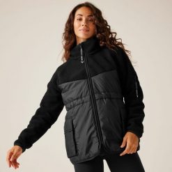 Christian Lacroix Arrigas damska casualowa hybrydowa pikowana kurtka. Czarne kurtki damskie Regatta, bez wzorów, z puchu, bez kaptura. W wyprzedaży za 342.10 zł.