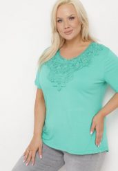 Zielony Klasyczny T-shirt z Koronką przy Dekolcie Fioma. Zielone t-shirty damskie Born2be, l, bez wzorów, z jeansu, bez kołnierzyka. Za 29.99 zł.
