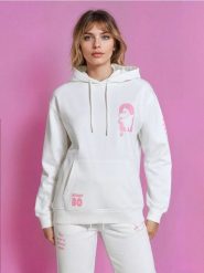 Bluza z kapturem The Moomins - kremowy. Białe bluzy damskie Sinsay, l, bez wzorów, z kapturem. Za 42.99 zł.