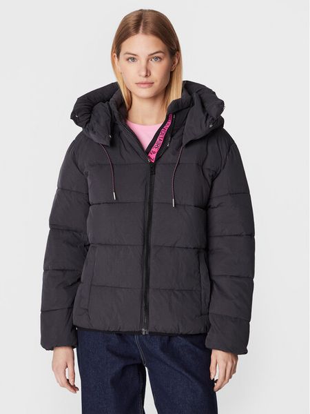 Zadig & Voltaire Kurtka zimowa Kory WWOW00572 Czarny Regular Fit. Czarne kurtki damskie Zadig & Voltaire, na zimę, l, bez wzorów, z syntetyku, bez kaptura. Za 1,219.00 zł.