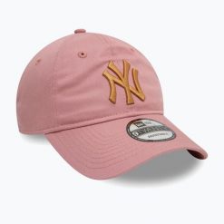 Czapka z daszkiem New Era League Essential 920 New York Yankees. Czerwone czapki z daszkiem damskie New Era, bez wzorów. Za 109.99 zł.