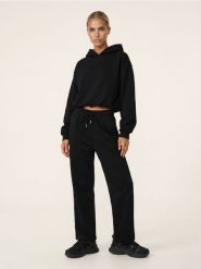 Spodnie wide leg comfort z dzianiny fleece Active - czarny. Czarne spodnie sportowe damskie Sinsay, l, bez wzorów, z dzianiny, na fitness i siłownię. Za 49.99 zł.