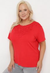 Czerwony Klasyczny T-shirt z Koronką przy Dekolcie Fioma. Czerwone t-shirty damskie Born2be, l, bez wzorów, z jeansu, bez kołnierzyka. Za 29.99 zł.
